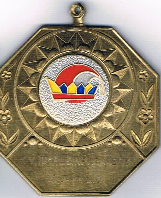 Medaille 15 jaar lid 66-81